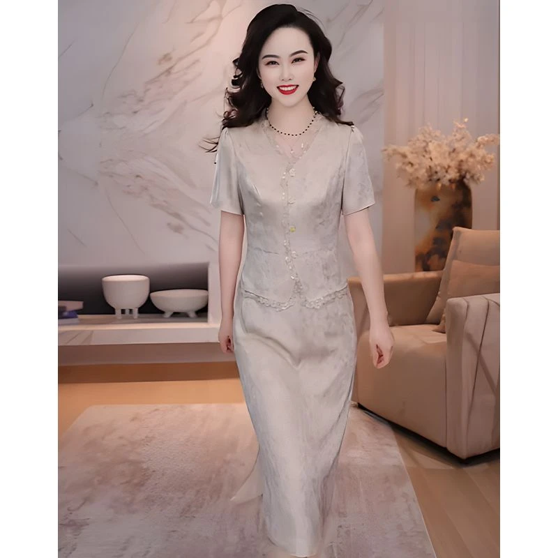 洋气减龄花萝缎时尚收腰显瘦裙子2025显瘦短袖连衣裙夏季新款遮肉