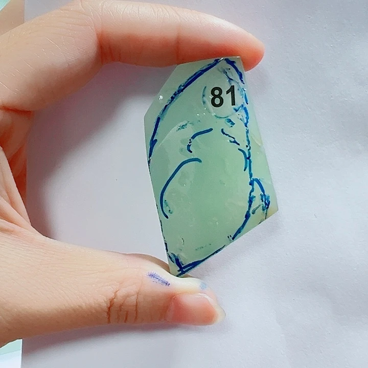 定制翡翠未镶嵌天然翡翠包工