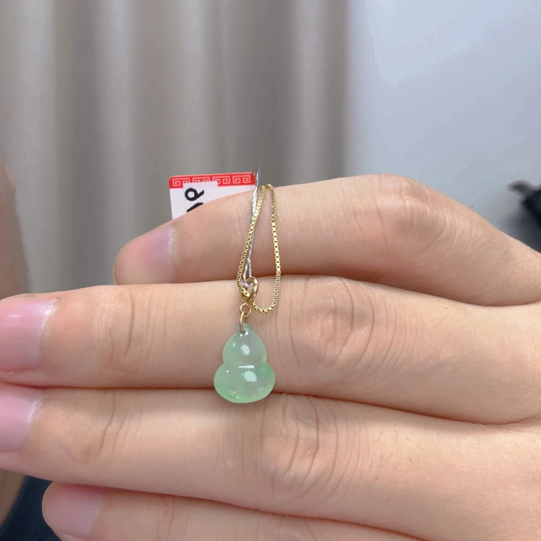 吊坠(不含链)18K金镶嵌翡翠