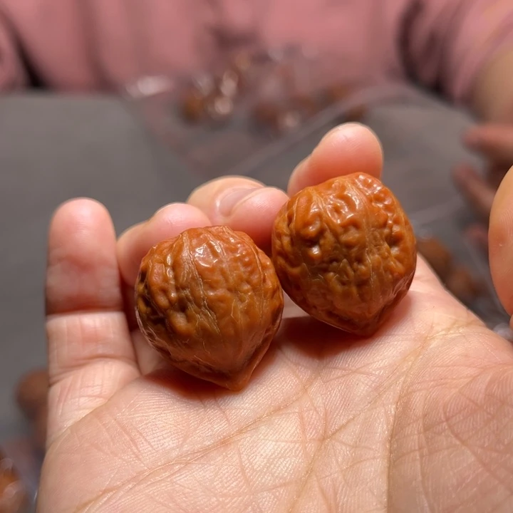 文玩核桃把件红豆8564