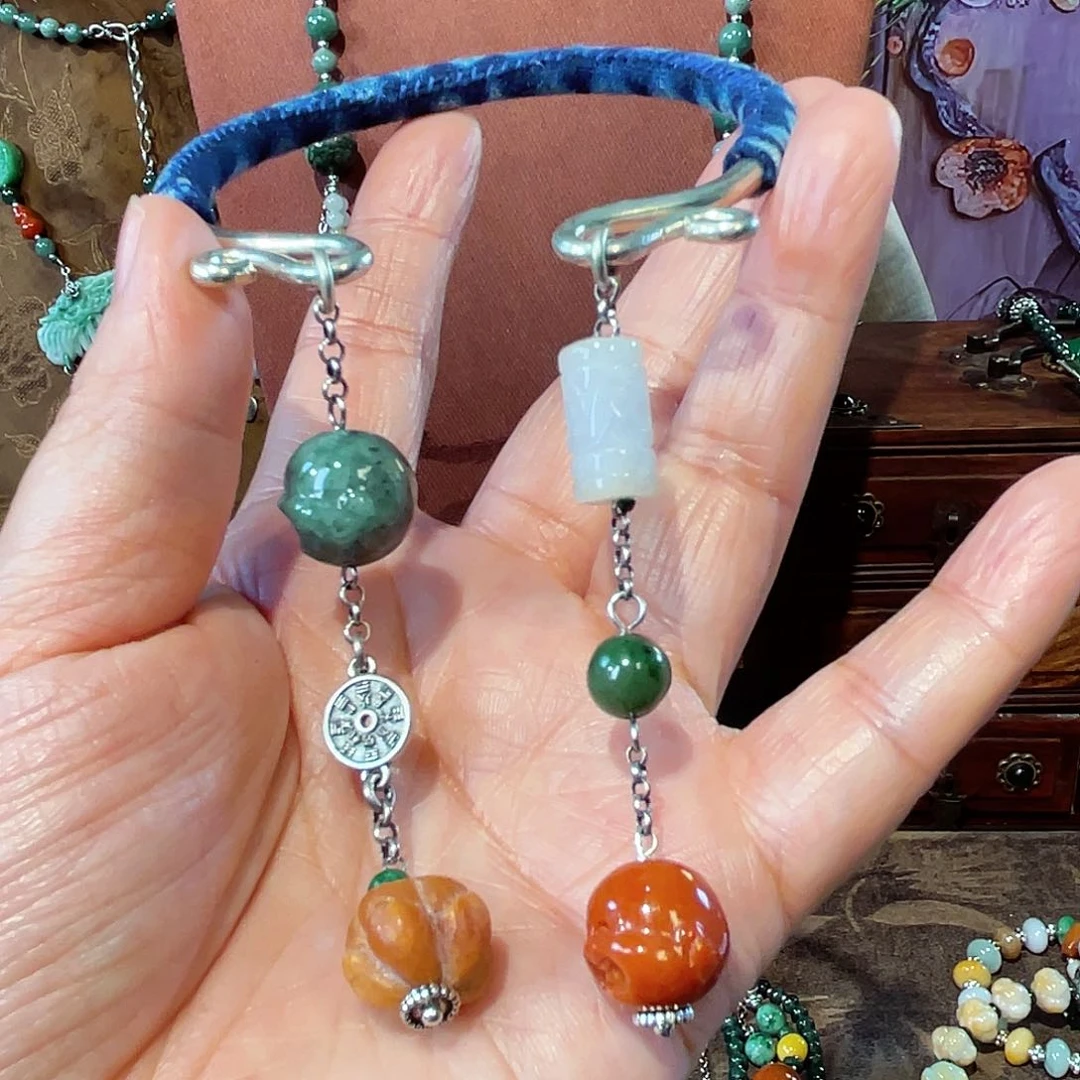 翡翠未镶嵌吊坠(赠链)