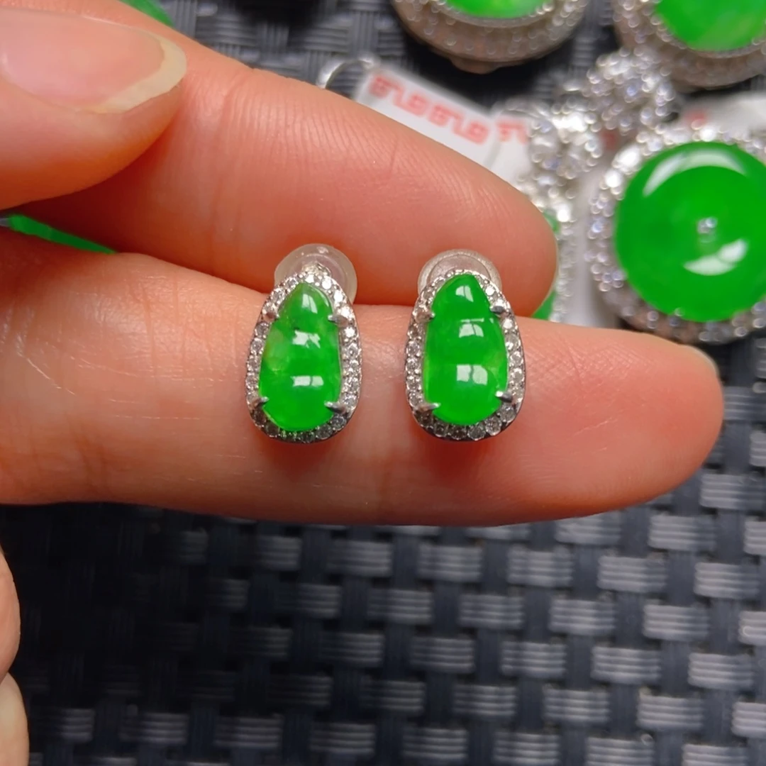 翡翠银S925镶嵌颈饰福豆耳钉