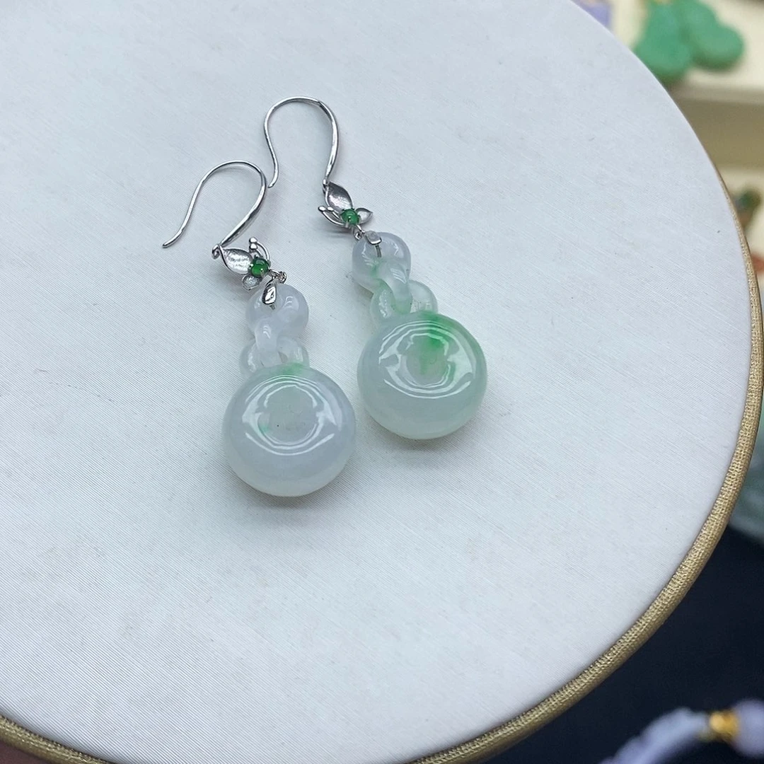 翡翠18K金镶嵌耳饰耳饰