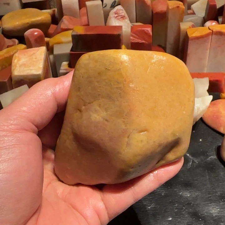 老挝石田黄原石，