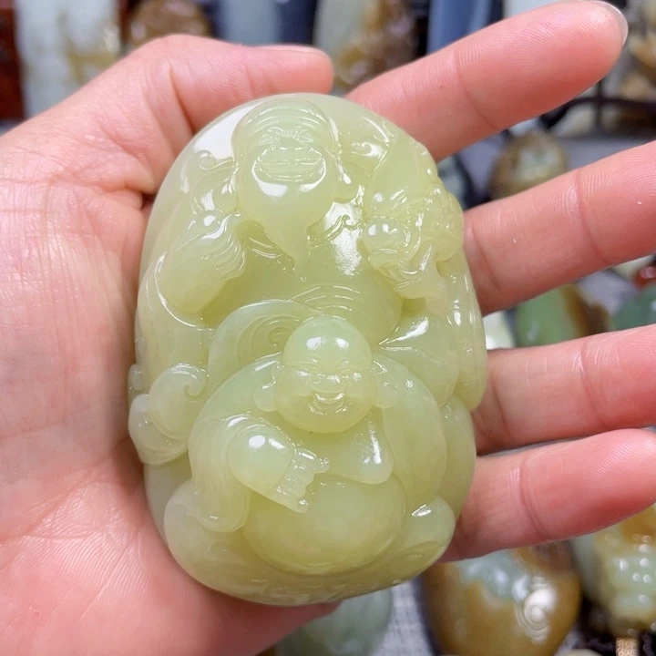 和田玉未镶嵌挂件