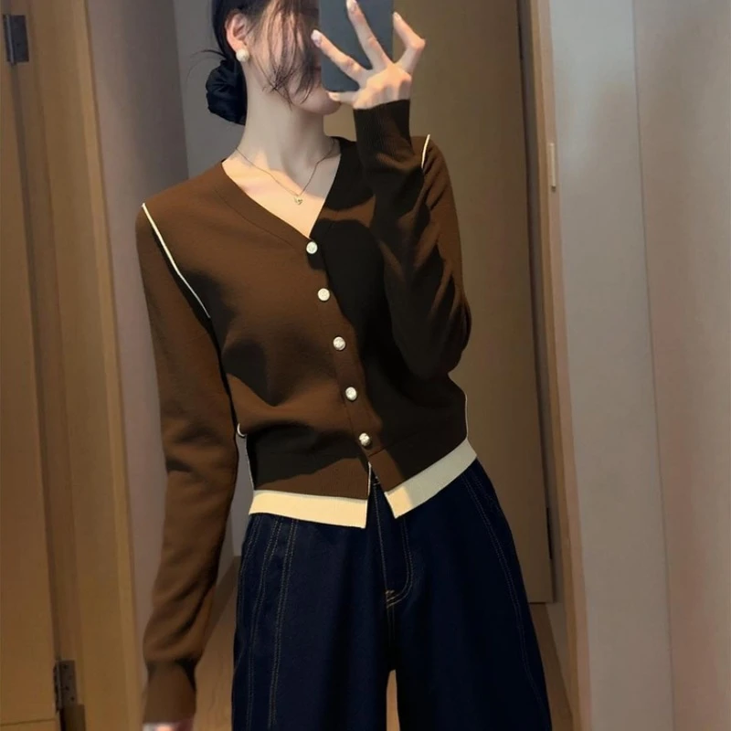 SS3156美拉德假两件V领针织开衫女2025小个子巨好看修身短款上衣