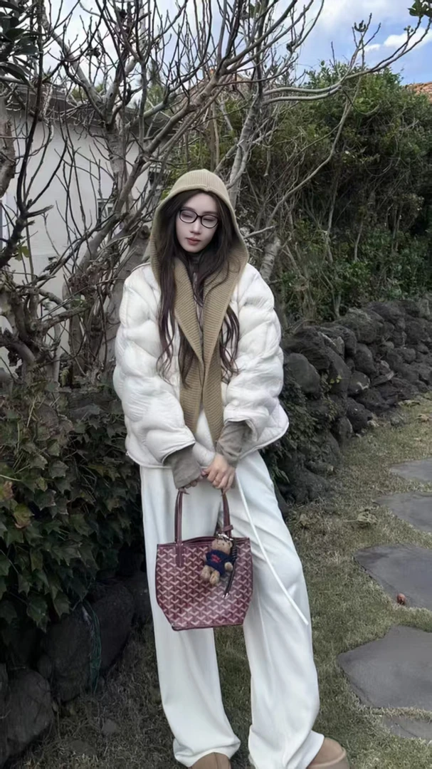 时尚两件套2025新款气质显瘦洋气休闲百搭性感辣妹外穿棉衣长裤女