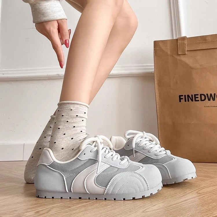 小众复古圆头德训鞋女2025新款春季休闲百搭透气薄底运动平底板鞋