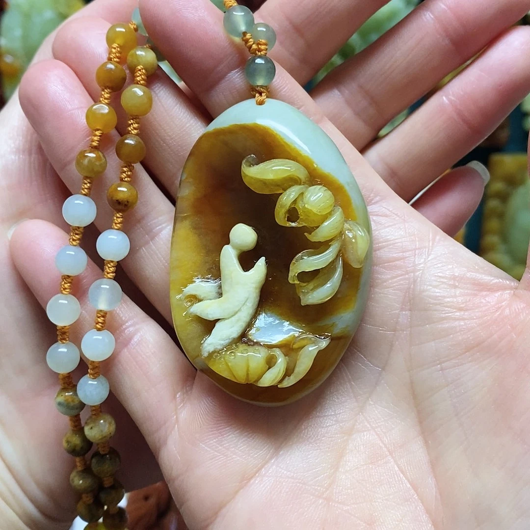 岫玉未镶嵌吊坠(赠链)