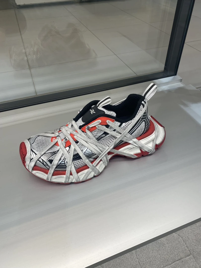 未使用 Balenciaga/巴黎世家 巴黎世家男士3xl 鞋子 红白色