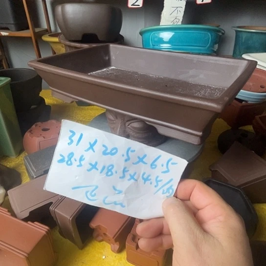 宜兴紫砂花盆一个