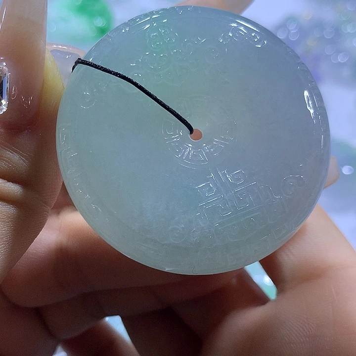 翡翠未镶嵌颈饰天然翡翠A货吊坠