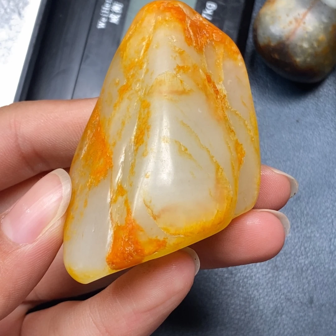 和田玉（糖玉）未镶嵌挂件