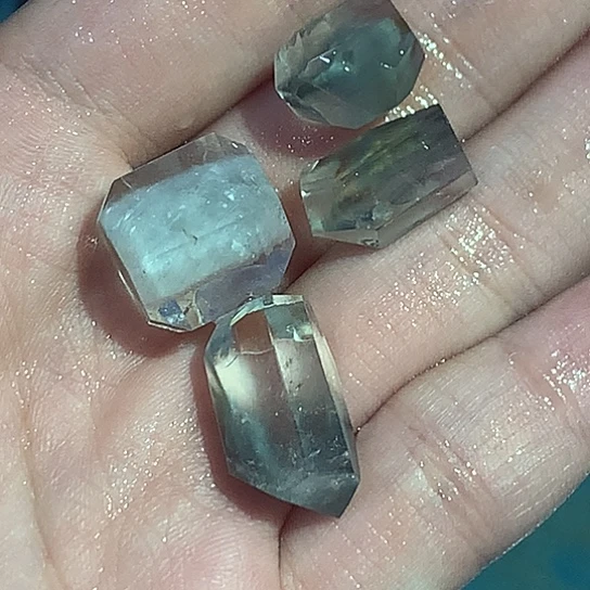 未镶嵌珠宝半成品水晶牙**压