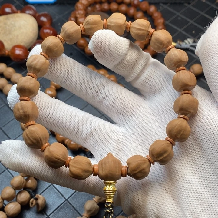 手串/手链橄榄核13蜜桃臀四花