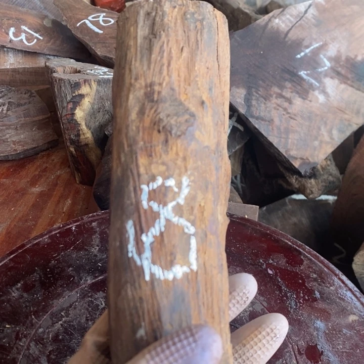 红酸枝木类哈哈我