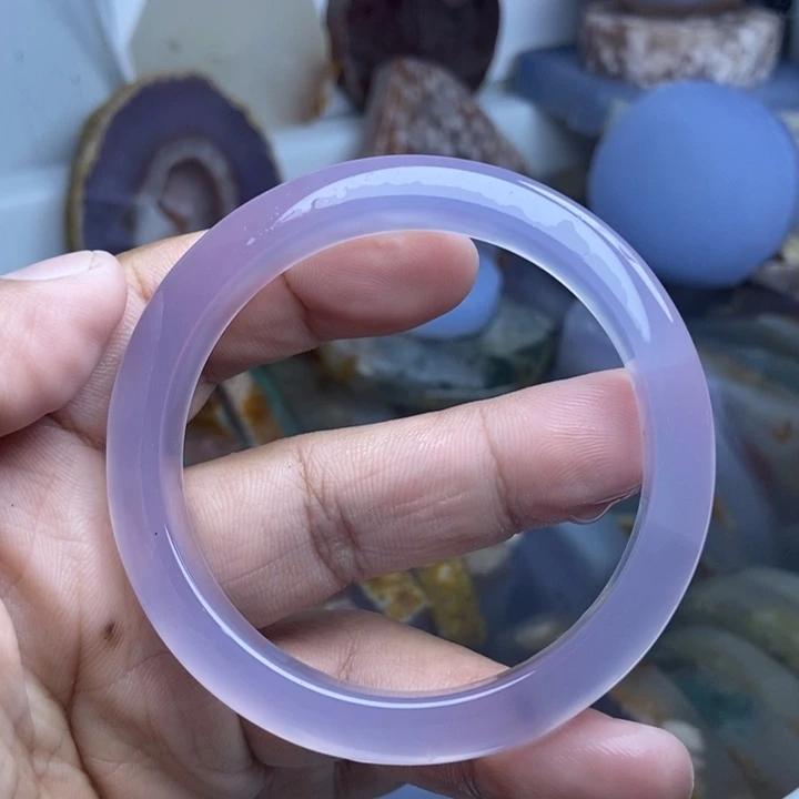 用***7手镯玛瑙/玉髓未镶嵌