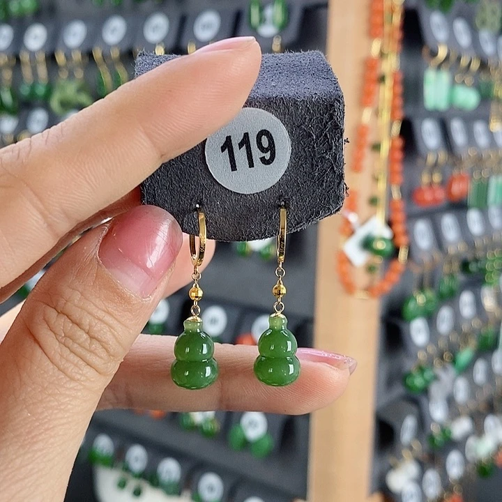 和田玉耳饰18K金镶嵌