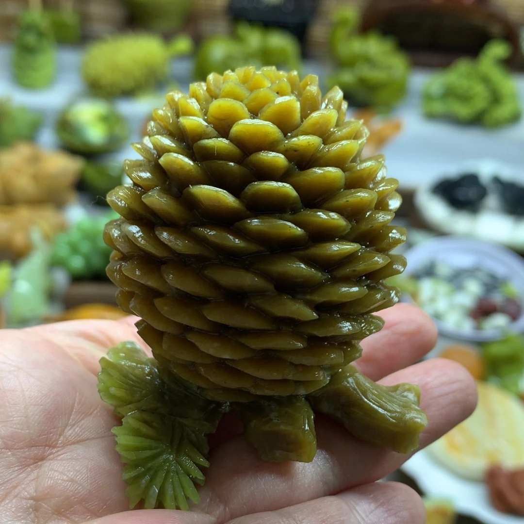 未镶嵌蛇纹石玉摆件