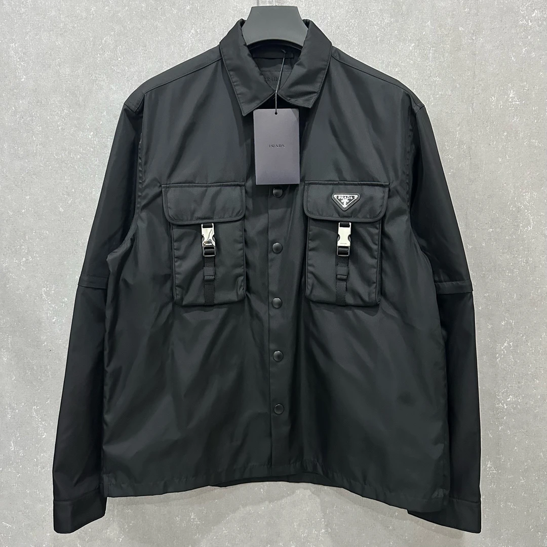 未使用 Prada/普拉达 金属三角标工装口袋外套可拆卸袖L码/006283