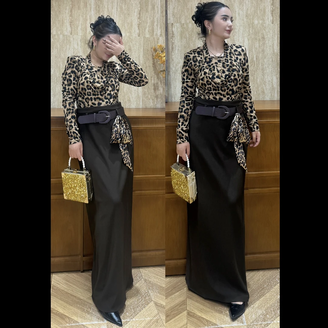 Rayhon三件套新款轻职风豹纹系带衬衫搭配黑色半身裙时尚套装