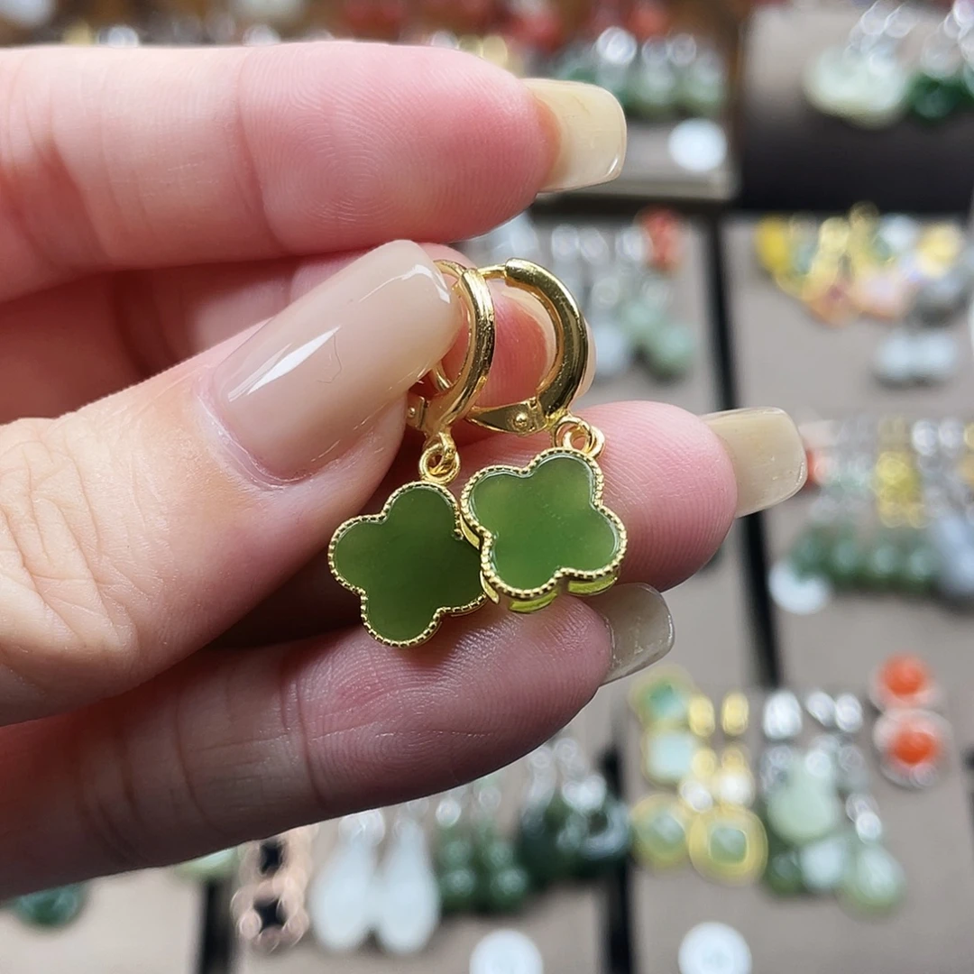 和田玉银S925镶嵌耳饰