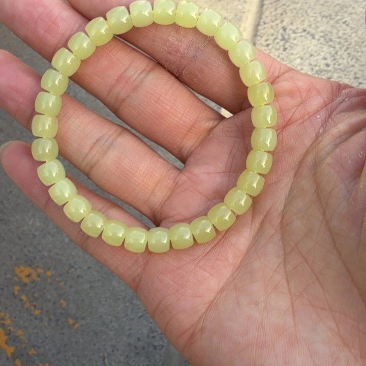 和田玉（黄玉）未镶嵌手链