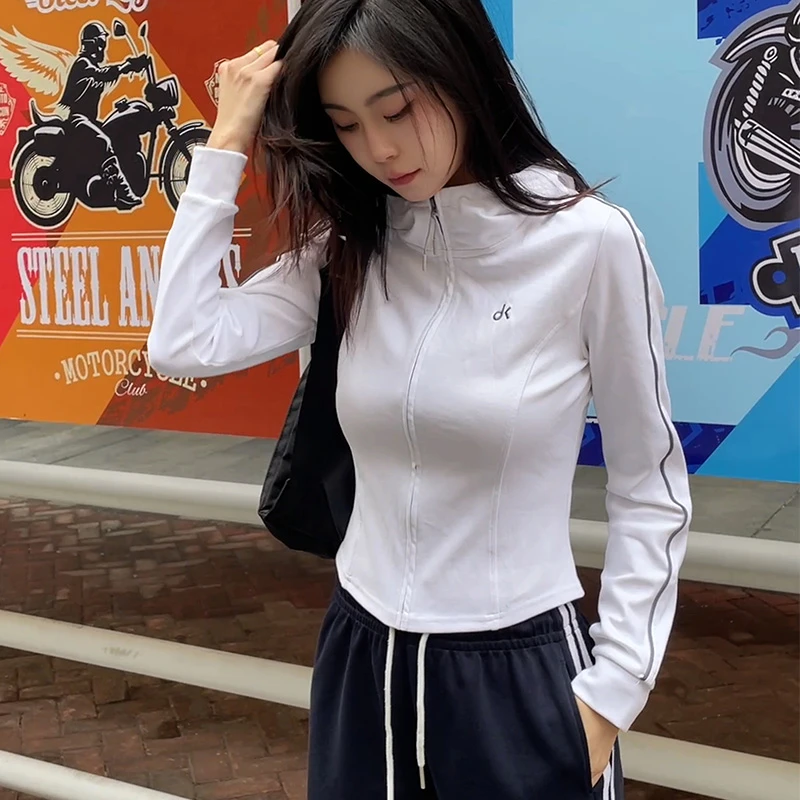 2025【春上新】拉链连帽外套防风休闲运动健身时尚修身户外上衣7311