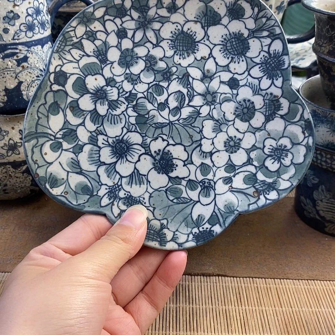 手工手绘青花高温陶瓷
