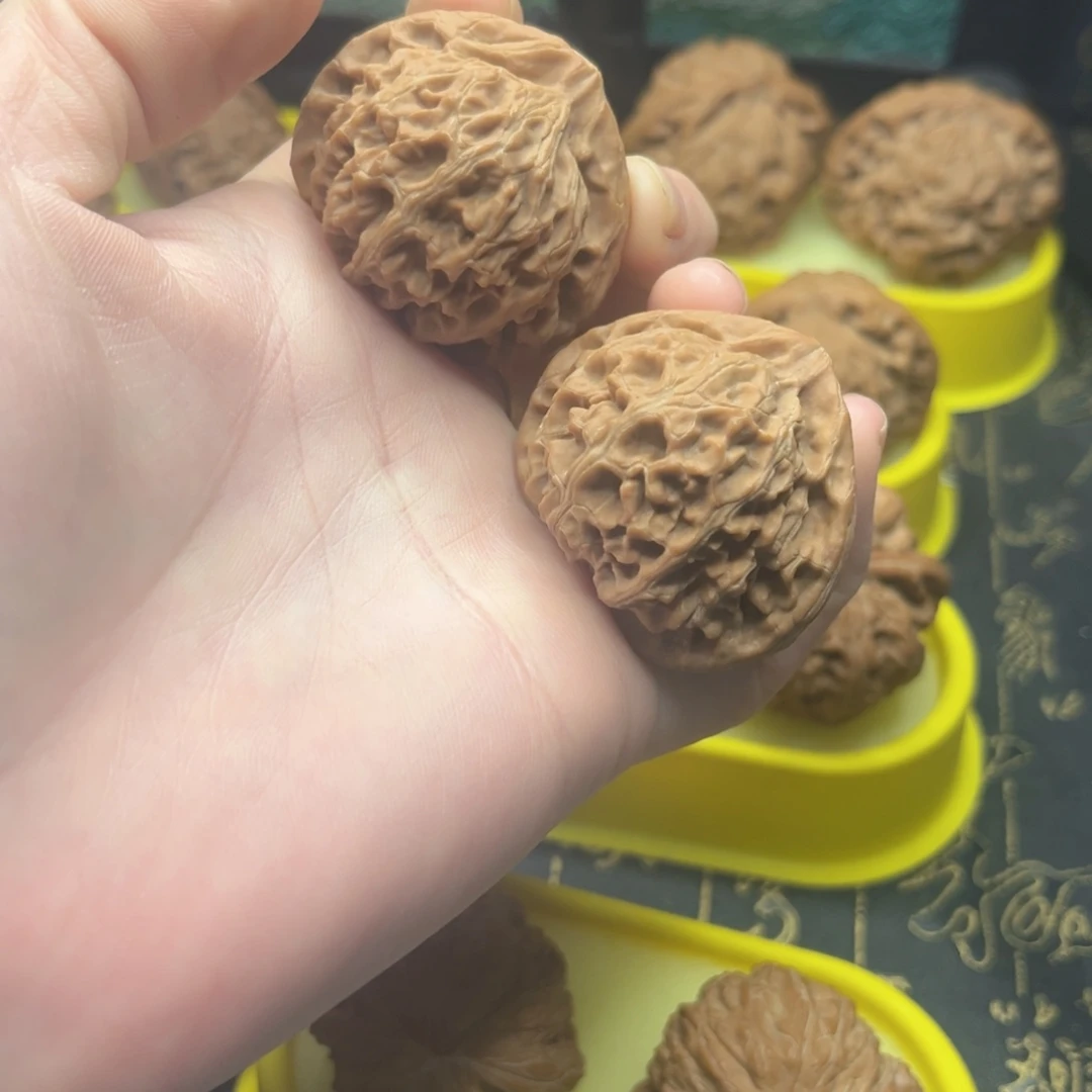 文玩核桃吊坠宫灯