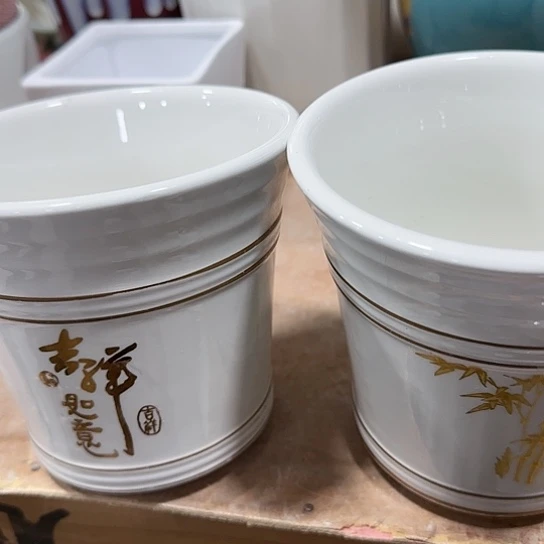 有孔！！有问题问客服，满9元包邮
