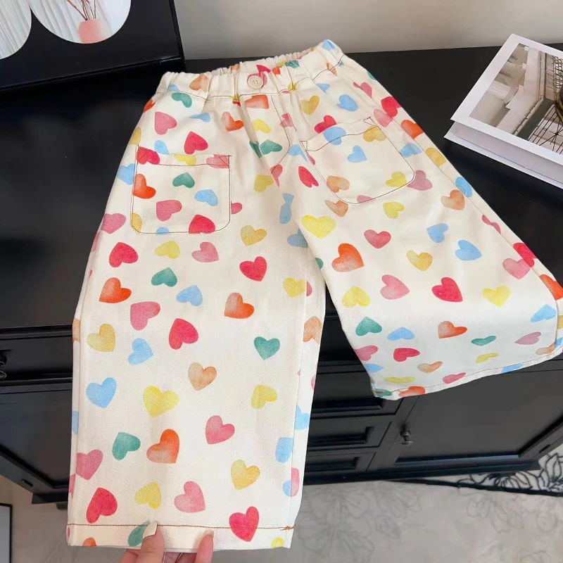 【夏款清仓no退no还】女童个性韩版薄款宽松彩色爱心裤子0402
