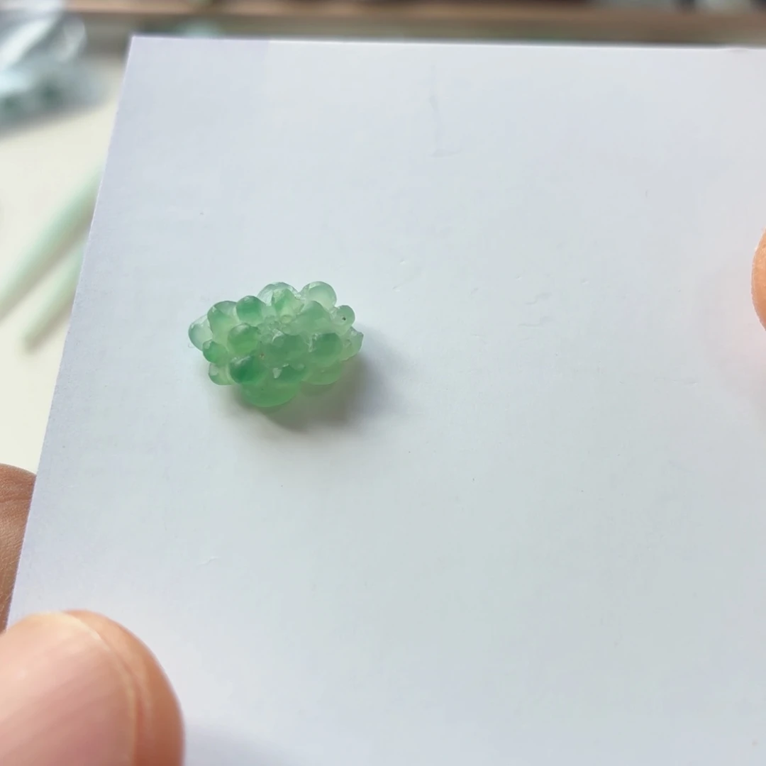 定制翡翠未镶嵌莲花