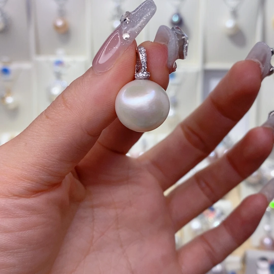 淡水珍珠银S925镶嵌吊坠(赠链)