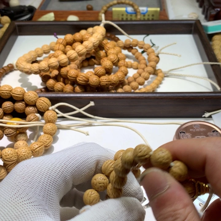 蓝***迪桃核吊坠桃核手串