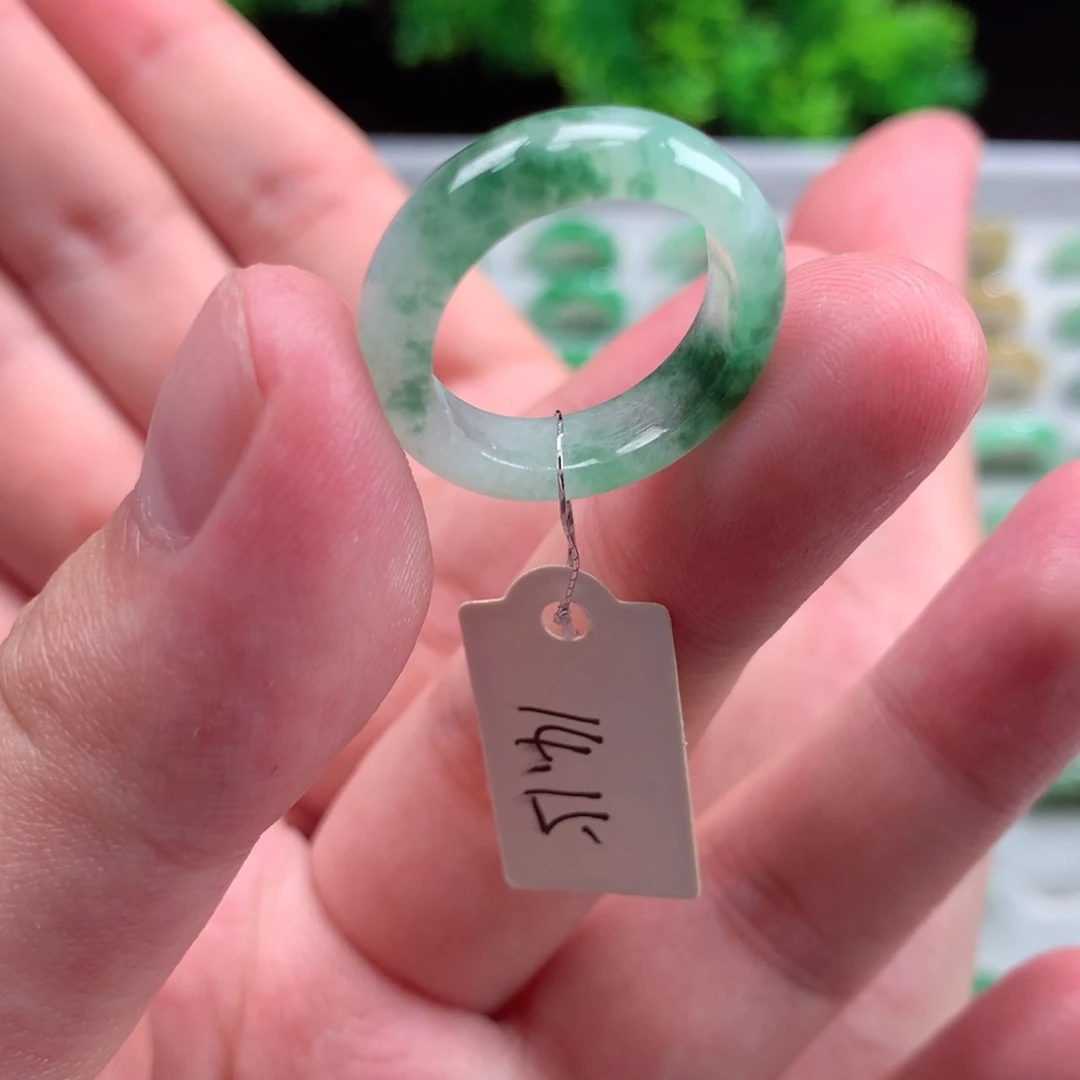 未镶嵌戒指翡翠天然