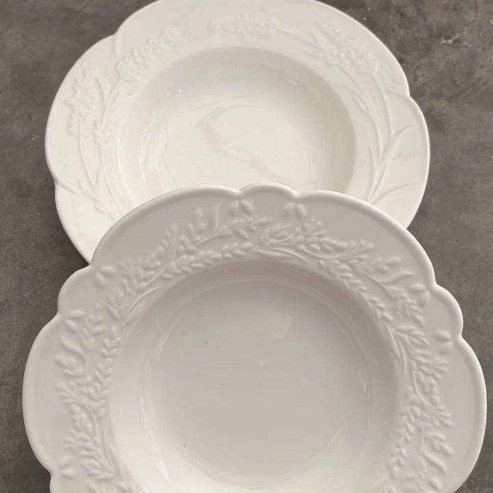 碟两个不同款工厂库存微瑕产品