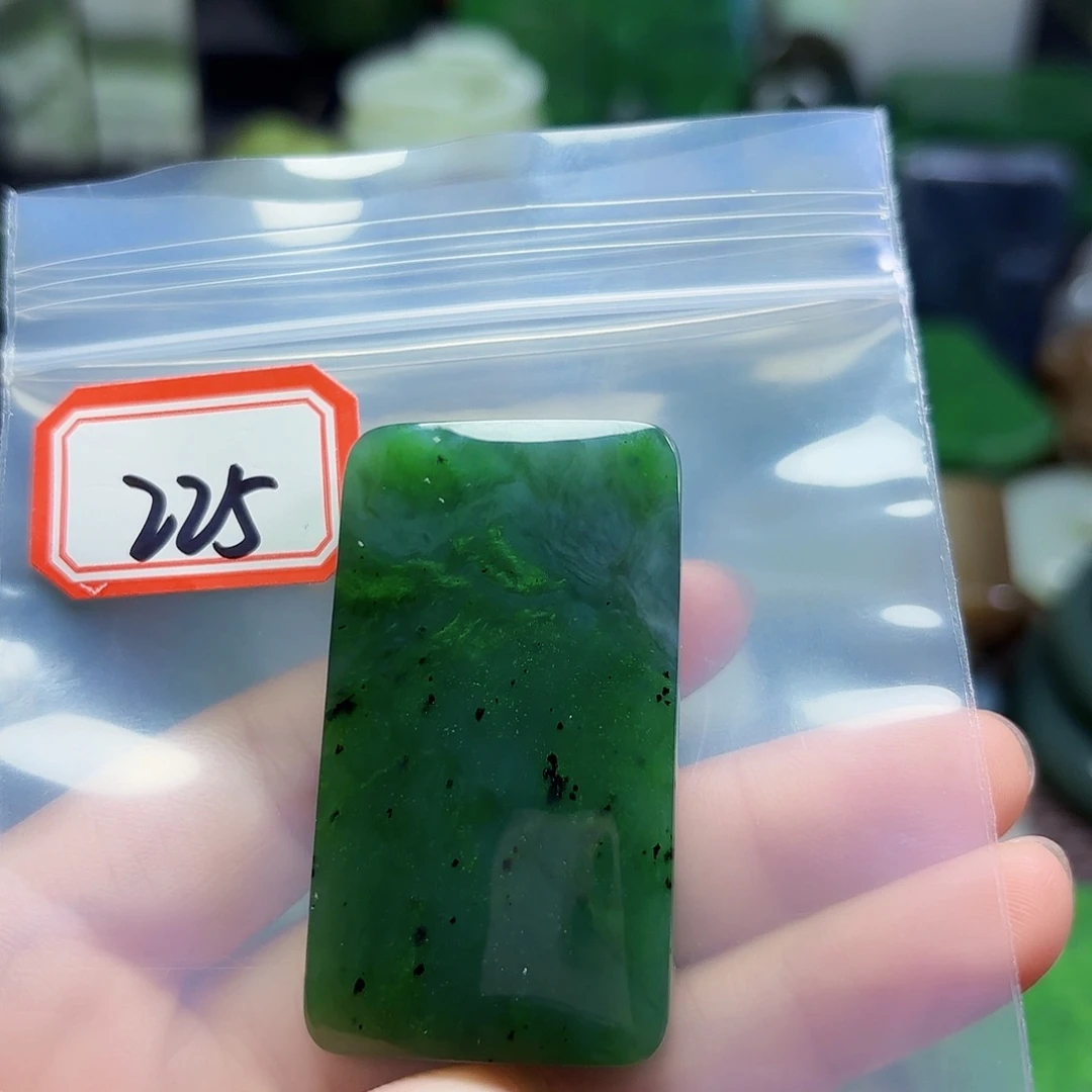 和田玉未镶嵌珠宝半成品