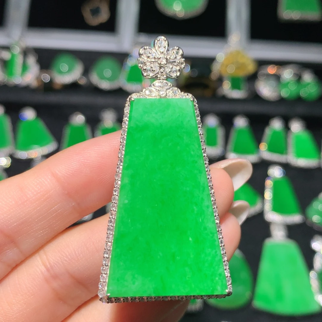 翡翠18K金镶嵌吊坠(不含链)翡翠