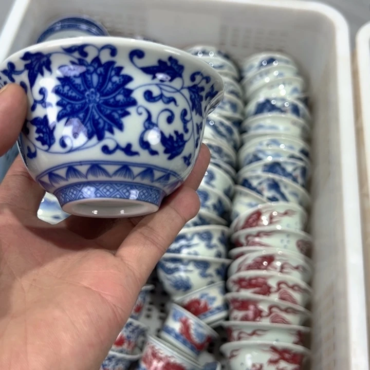 瓷片白青花缠枝莲压手杯全品