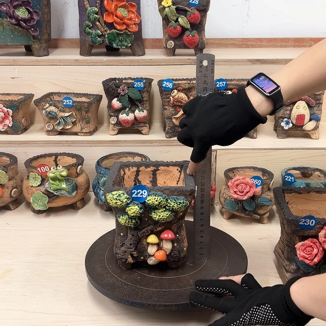 紫砂花盆229号内口11.5×11.5外高14