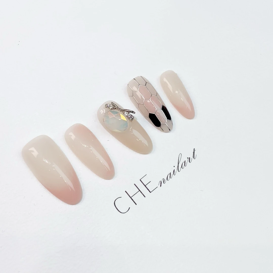 媛满【温柔蛇】纯欲裸色宝格莉纯手工穿戴式美甲高级感甲片美甲片