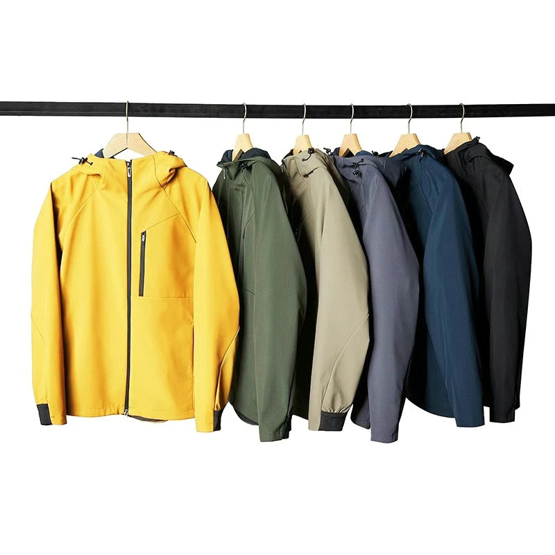爆款连帽户外外套夹克登山运动潮牌男女同款软壳冲锋衣（001）