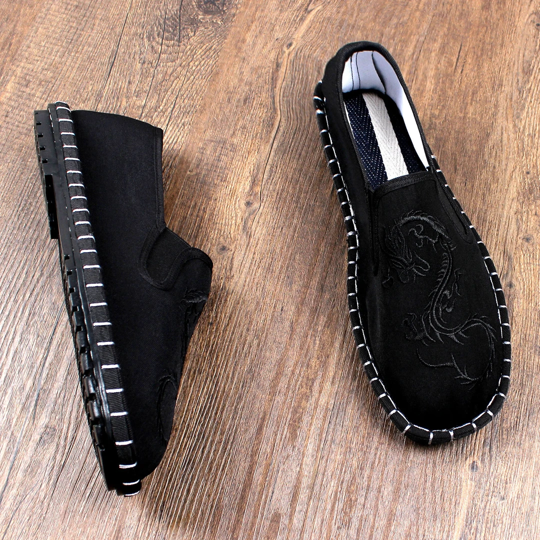 老北京布鞋男款2025新款夏季透气软底一脚蹬休闲刺绣耐磨轻便工地