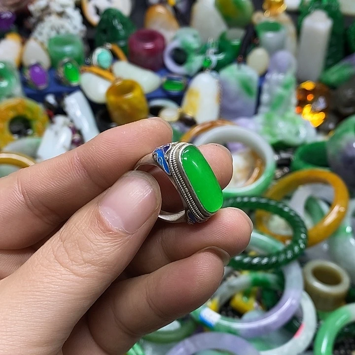 颈饰未镶嵌翡翠官方正规军回血放漏