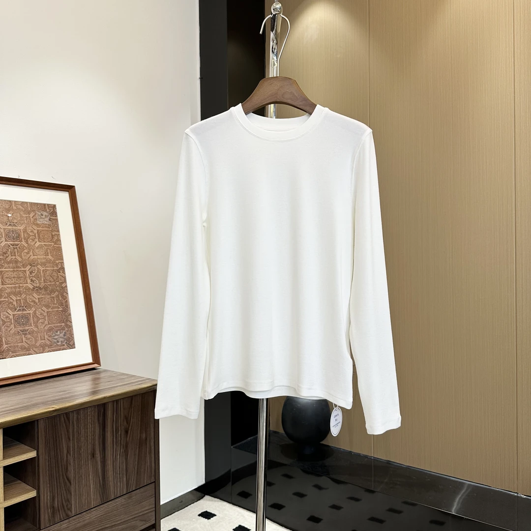 陈邓邓   秋冬极简纯色圆领打底长袖衫亲肤保暖 打底衫1012