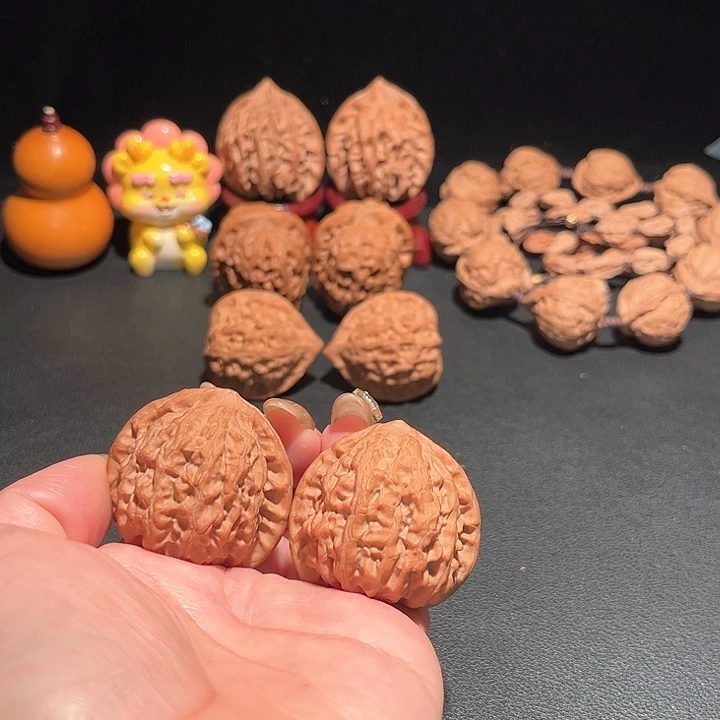 吊坠文玩核桃金牛