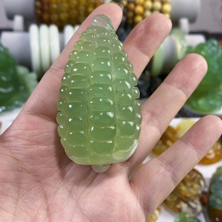 未镶嵌岫玉手把件