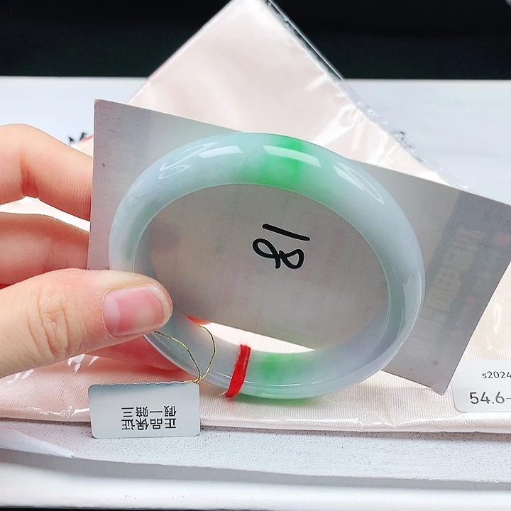 翡翠手镯未镶嵌缅甸天然a货手镯54+