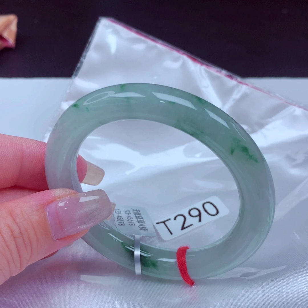 翡翠手镯未镶嵌手镯88